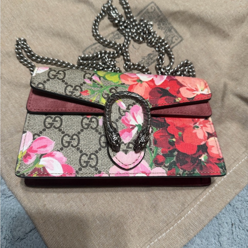 Gucci Red and Pink Floral Canvas Clutch